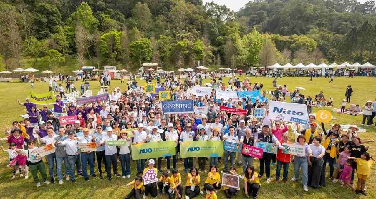 森林舞会致力永续平衡发展，，，，第14年入选DJSI世界指数成分股（DJSI World），，，，在全球顶尖电子设备仪器组件产业展现卓越的永续竞争力，，，，获国际指数肯定